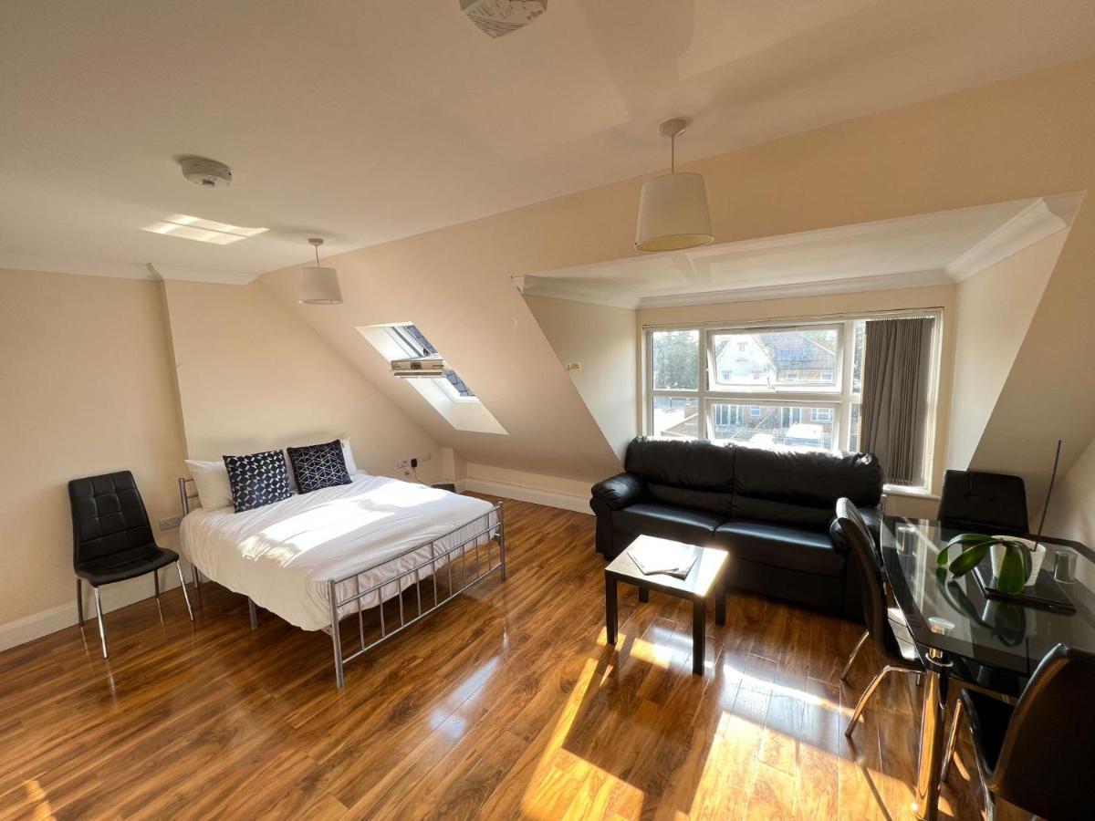 Rc Airport Rooms Stanwell Luaran gambar