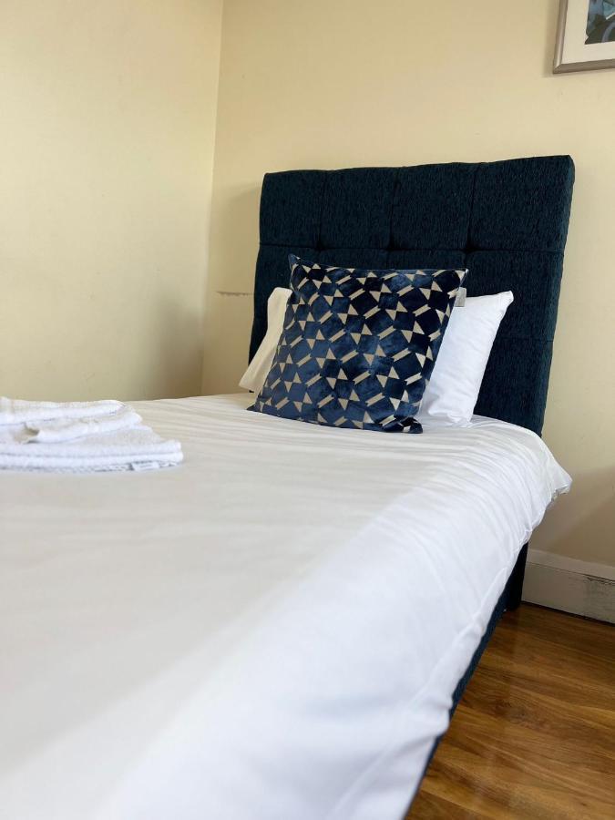 Rc Airport Rooms Stanwell Luaran gambar