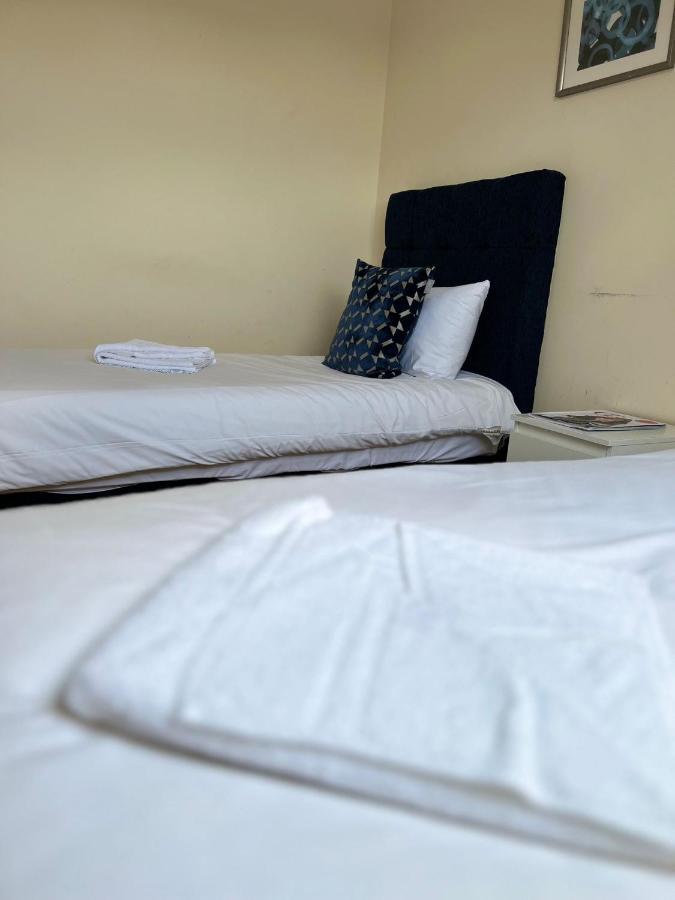 Rc Airport Rooms Stanwell Luaran gambar