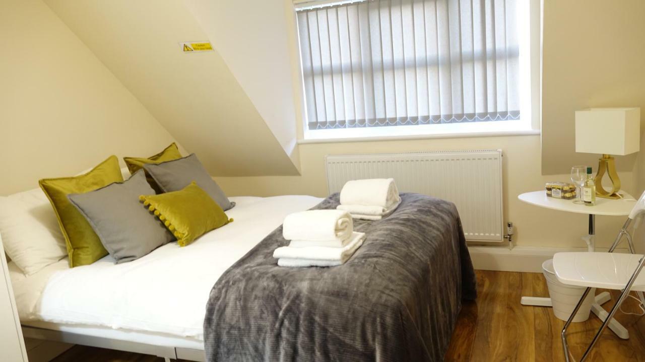 Rc Airport Rooms Stanwell Luaran gambar
